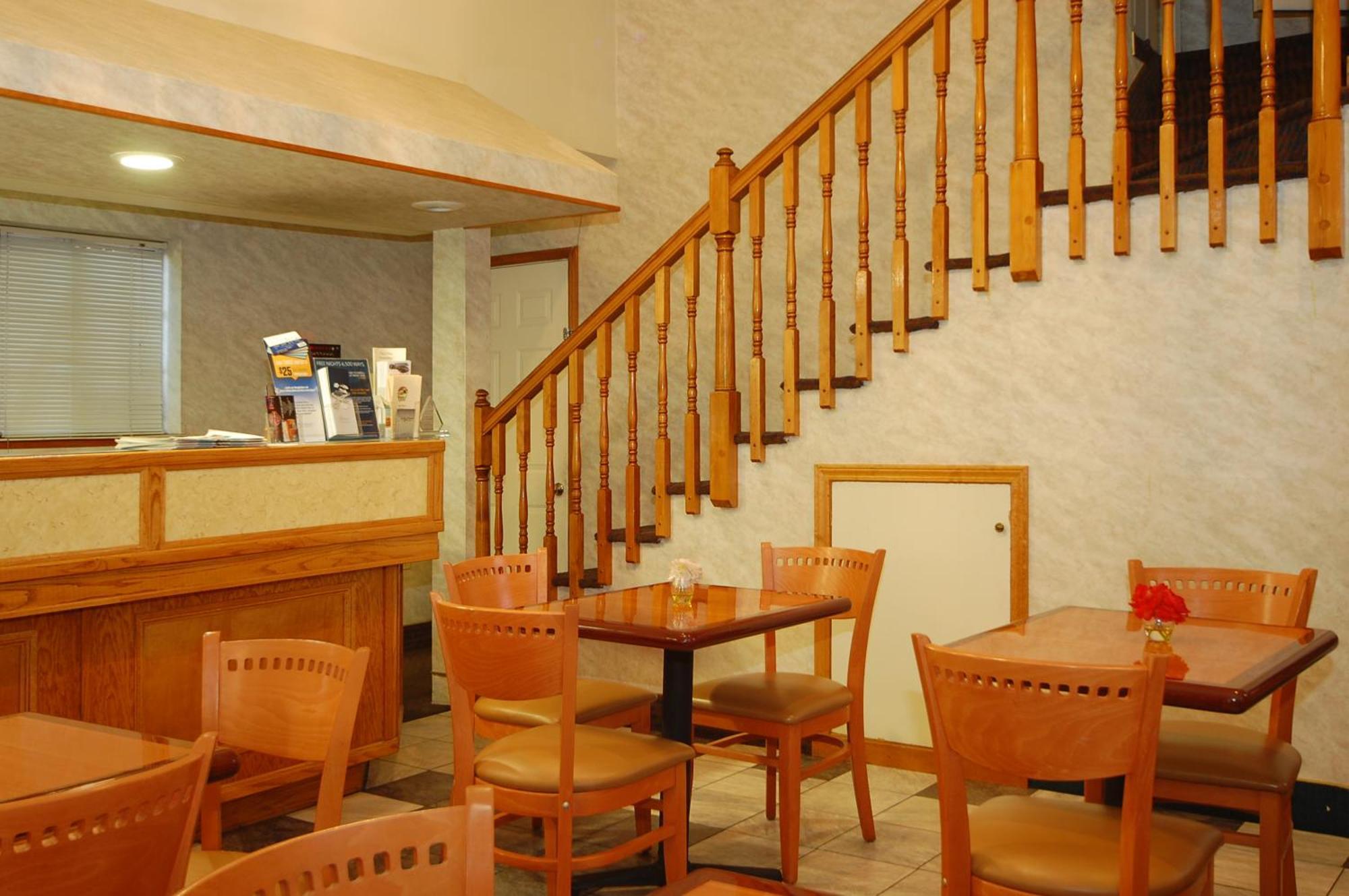 Days Inn By Wyndham Bishop Bagian luar foto